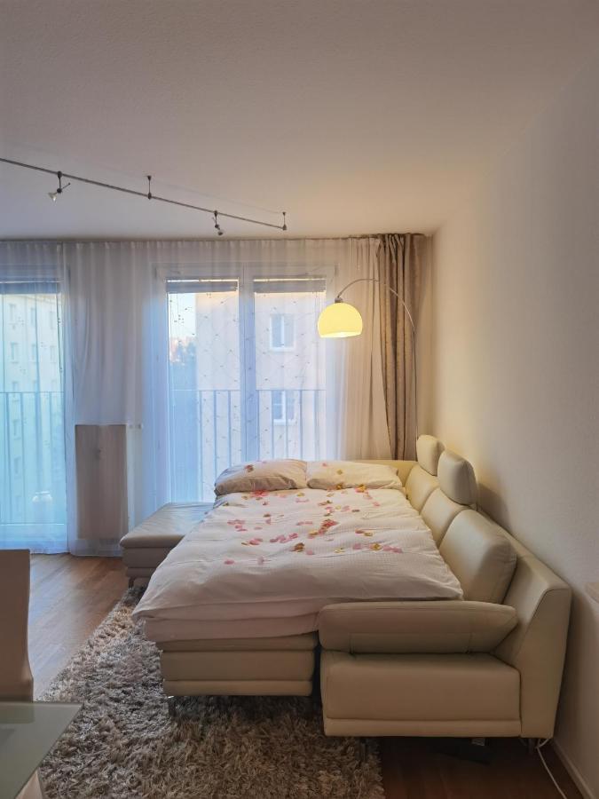 Modernes Studio-Apartment Nahe Zentrum Mit Garagenplatz Wien Eksteriør billede