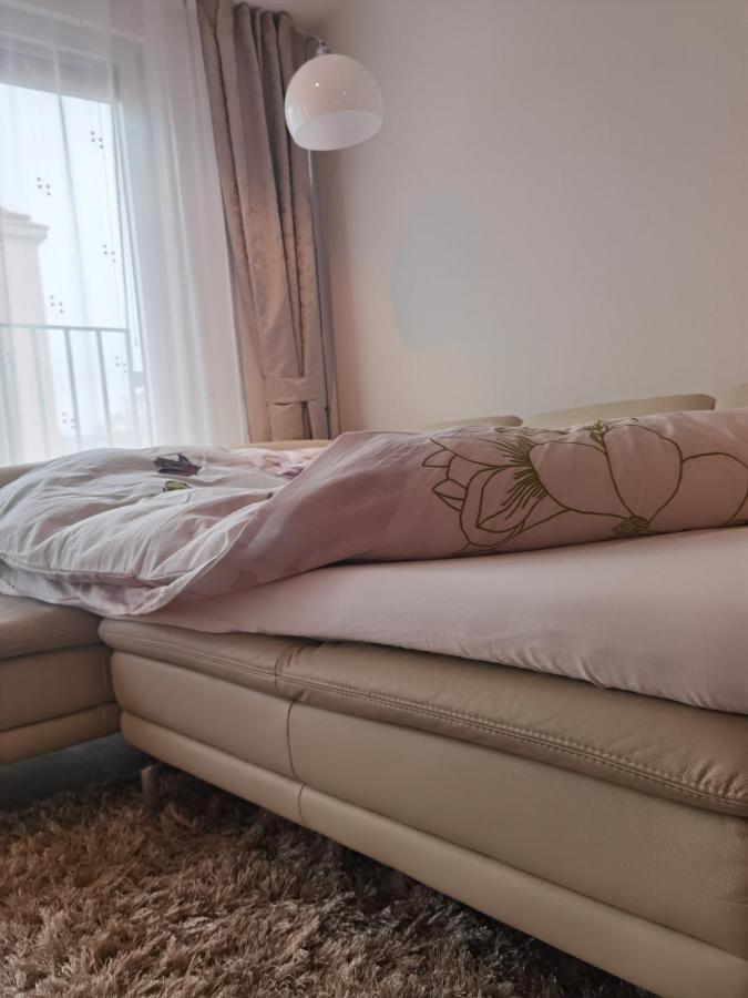 Modernes Studio-Apartment Nahe Zentrum Mit Garagenplatz Wien Eksteriør billede