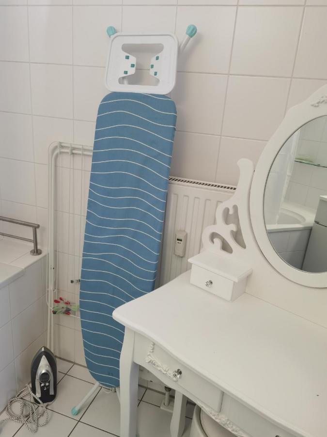 Modernes Studio-Apartment Nahe Zentrum Mit Garagenplatz Wien Eksteriør billede