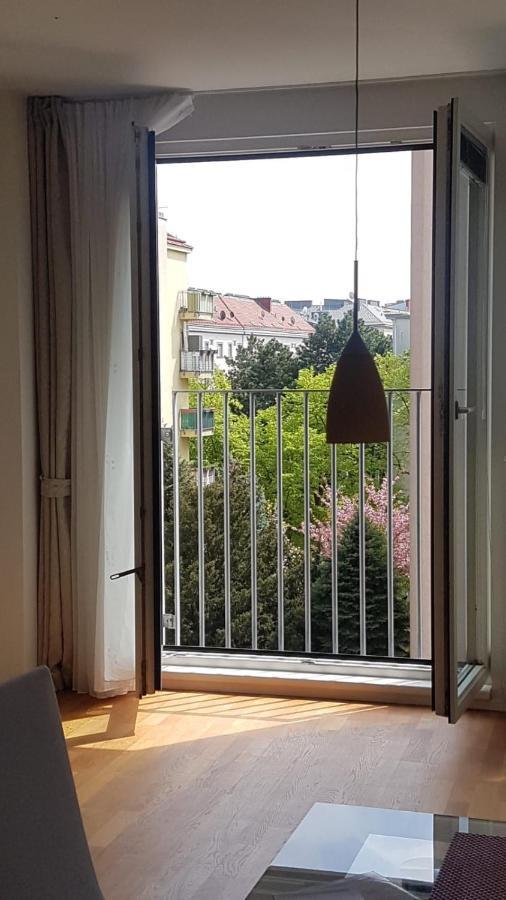 Modernes Studio-Apartment Nahe Zentrum Mit Garagenplatz Wien Eksteriør billede